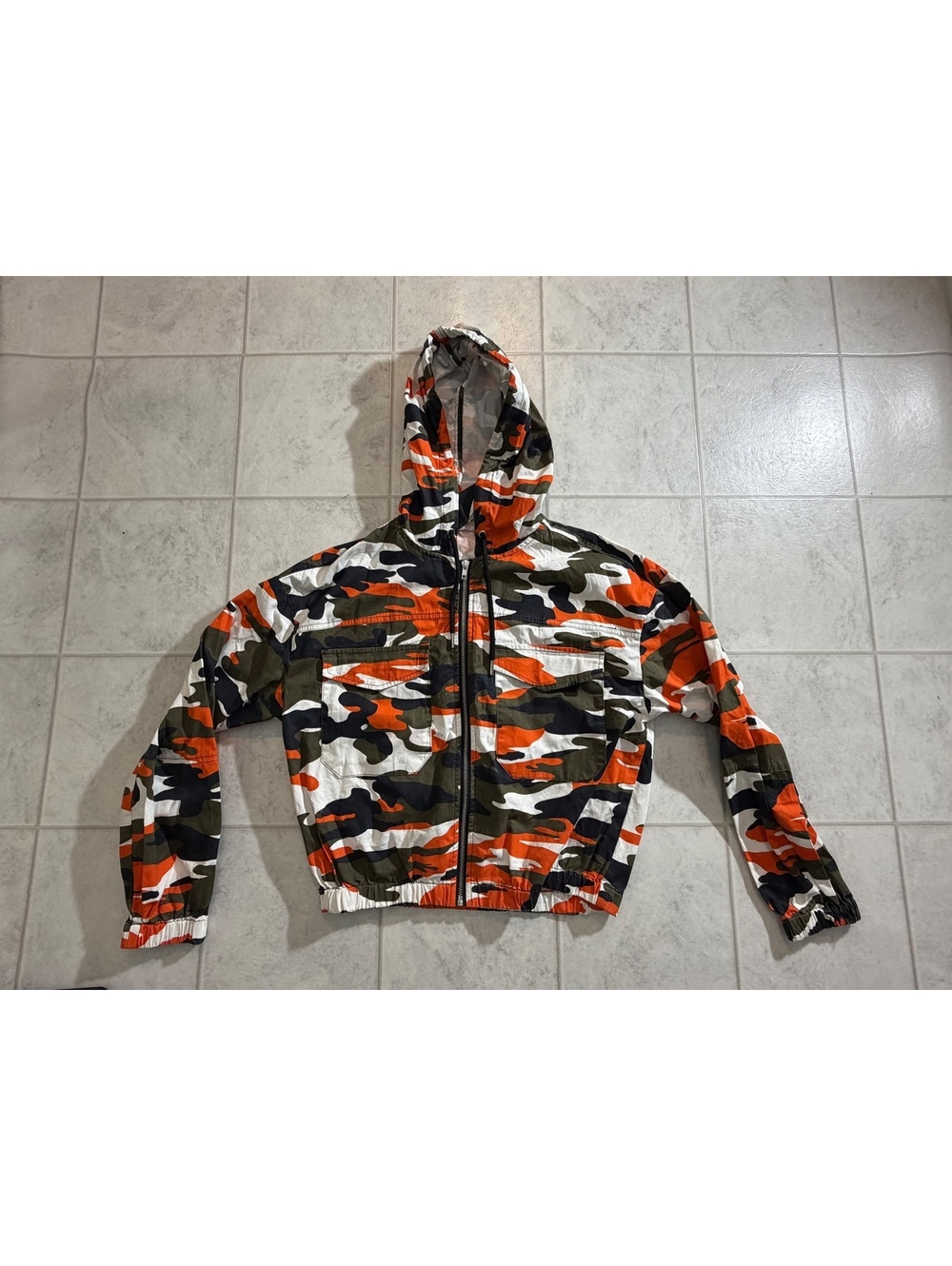 New Look Women's Camouflage Zip-Up Hooded Jacket Medium